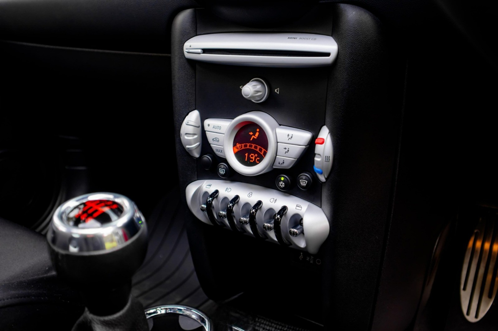 2009 MINI 3 Door John Cooper Works 2009 MINI 3 Door John Cooper Works