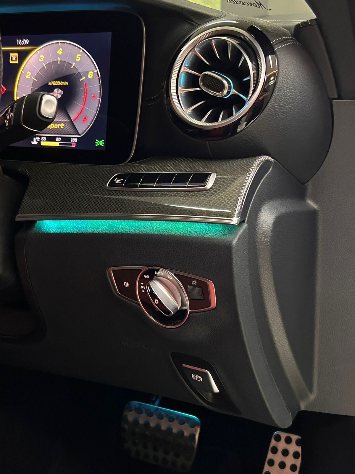 2019 Mercedes Benz E-Class  E 300 Coupe AMG Line 2019 Mercedes Benz E-Class  E 300 Coupe AMG Line