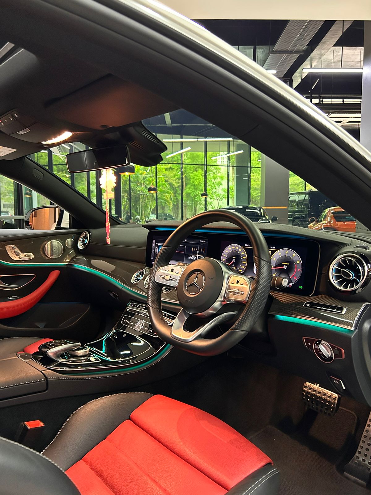 2019 Mercedes Benz E-Class  E 300 Coupe AMG Line 2019 Mercedes Benz E-Class  E 300 Coupe AMG Line