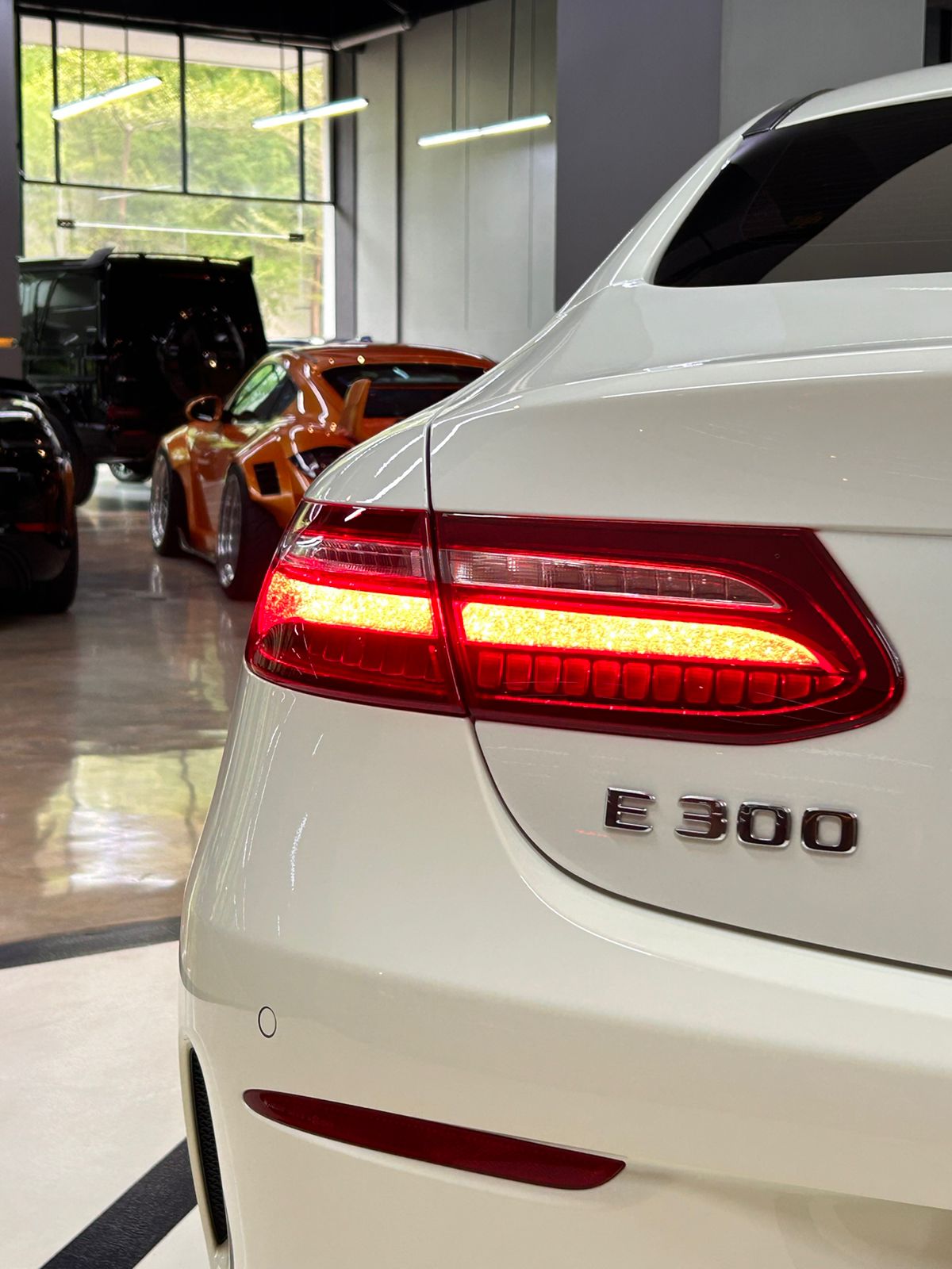 2019 Mercedes Benz E-Class  E 300 Coupe AMG Line 2019 Mercedes Benz E-Class  E 300 Coupe AMG Line