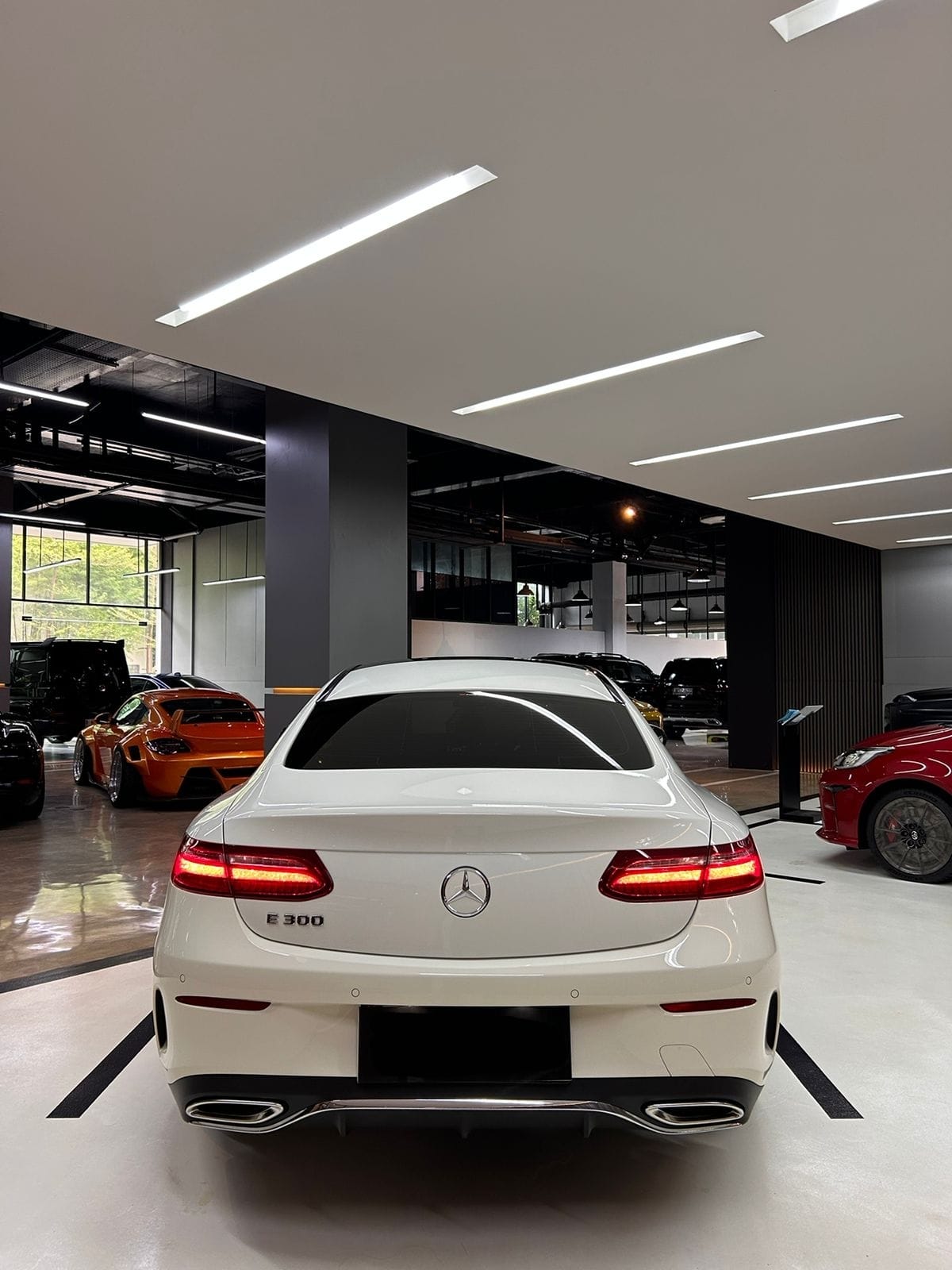 2019 Mercedes Benz E-Class  E 300 Coupe AMG Line 2019 Mercedes Benz E-Class  E 300 Coupe AMG Line