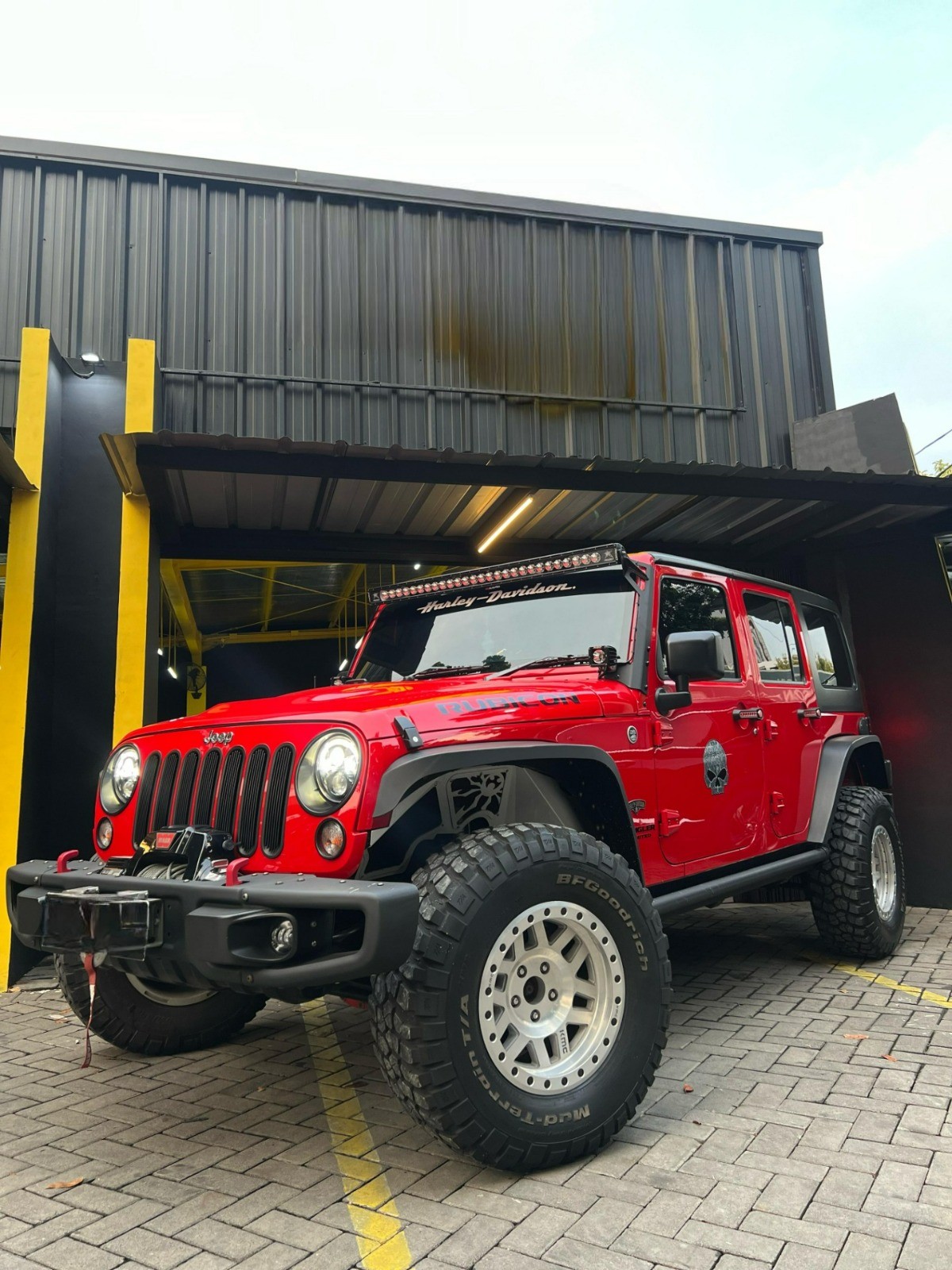 Second Hand 2016 Jeep Wrangler Rubicon 3.0L AT 4 D Second Hand 2016 Jeep Wrangler Rubicon 3.0L AT 4 D