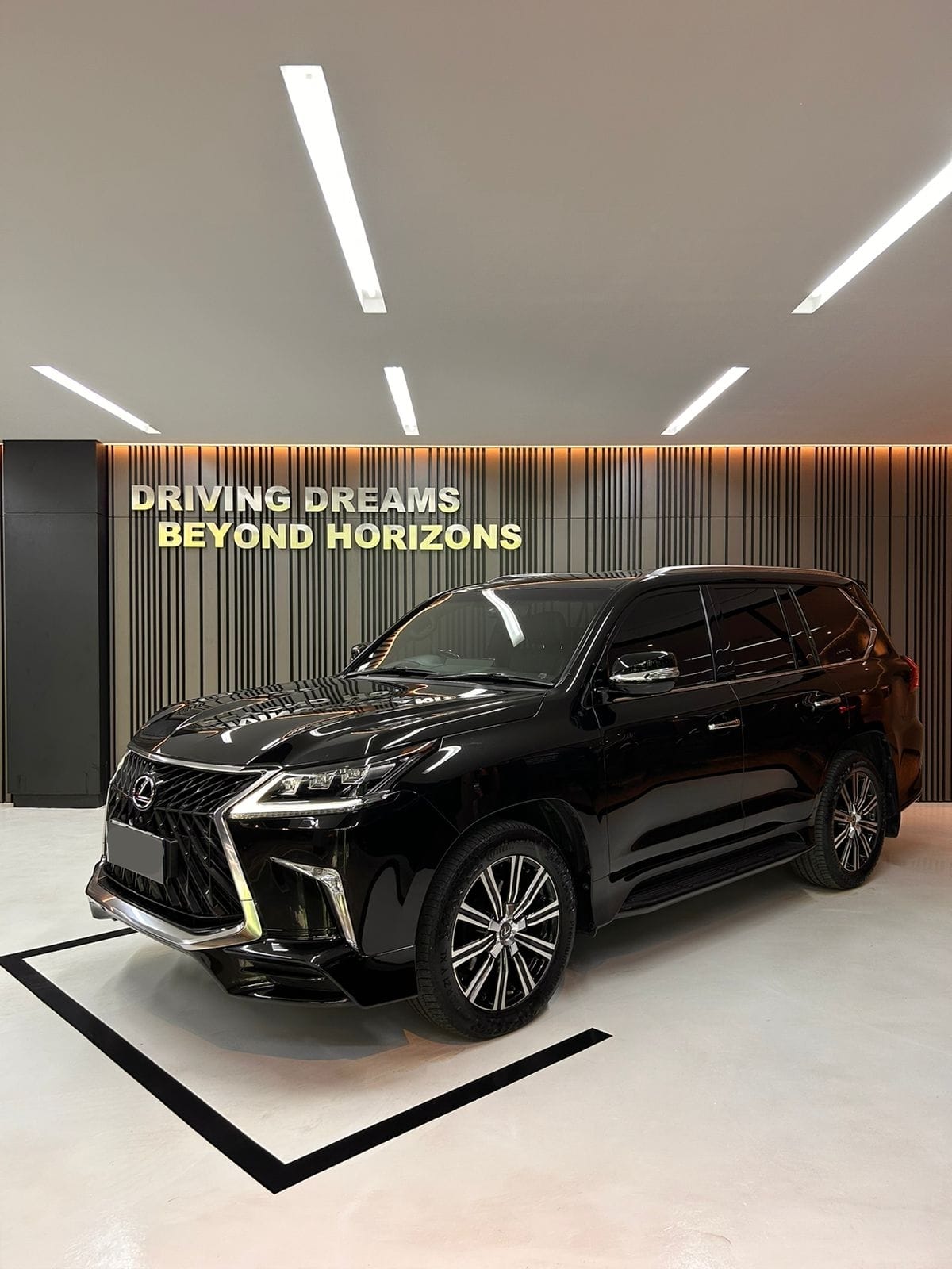2019 Lexus LX 570 2019 Lexus LX 570
