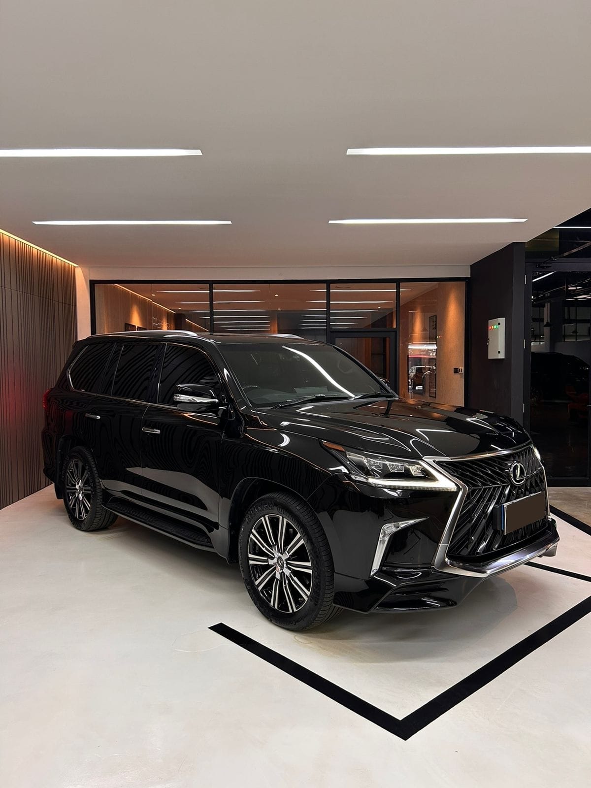 2019 Lexus LX 570 2019 Lexus LX 570