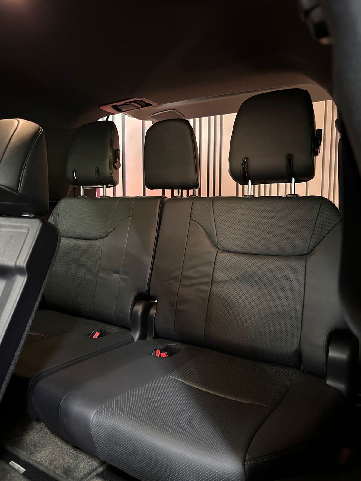 2019 Lexus LX 570 2019 Lexus LX 570