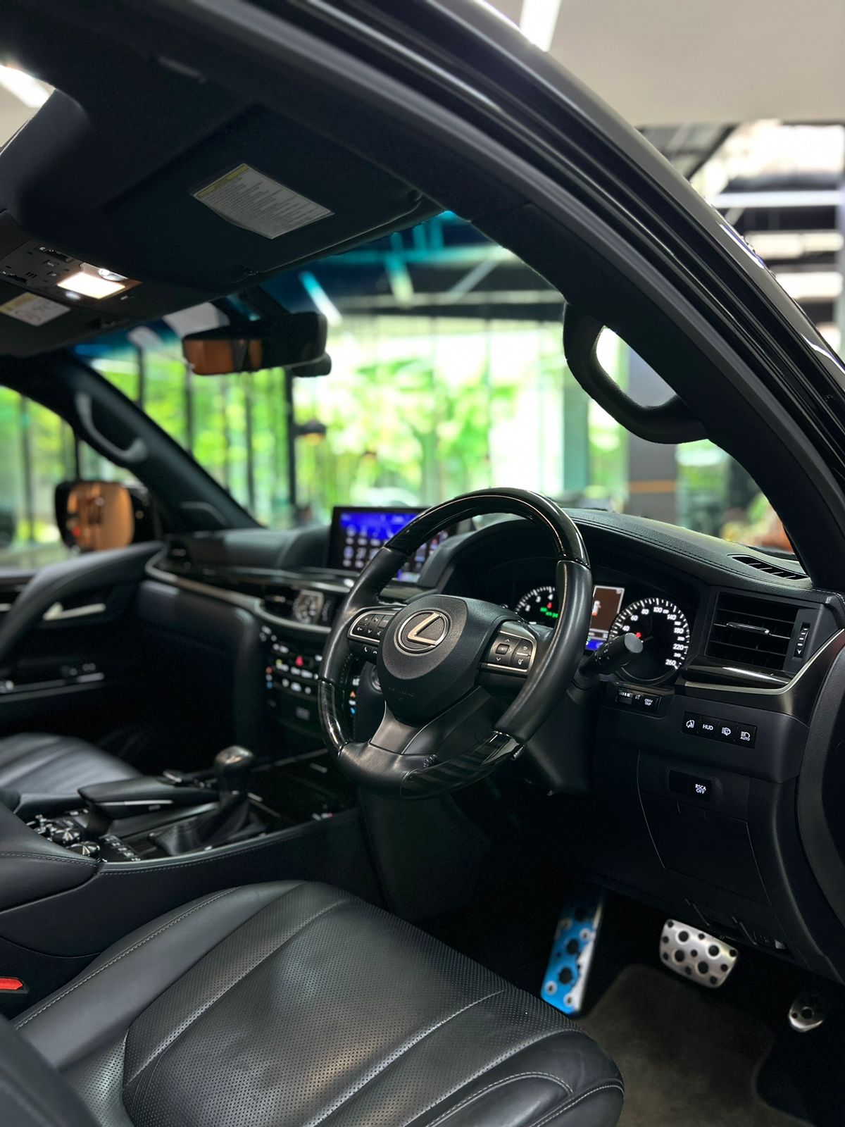 2019 Lexus LX 570 2019 Lexus LX 570