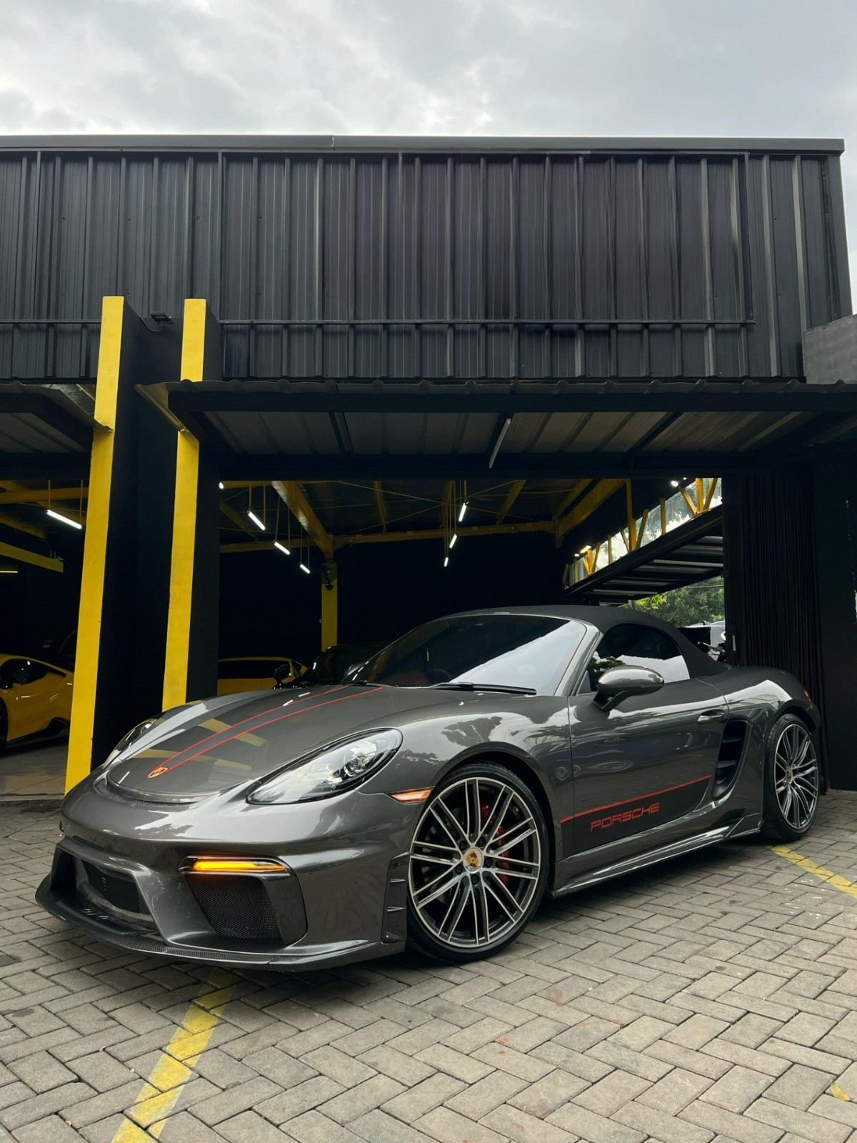 Second Hand 2021 Porsche Boxster 718 S PDK Second Hand 2021 Porsche Boxster 718 S PDK