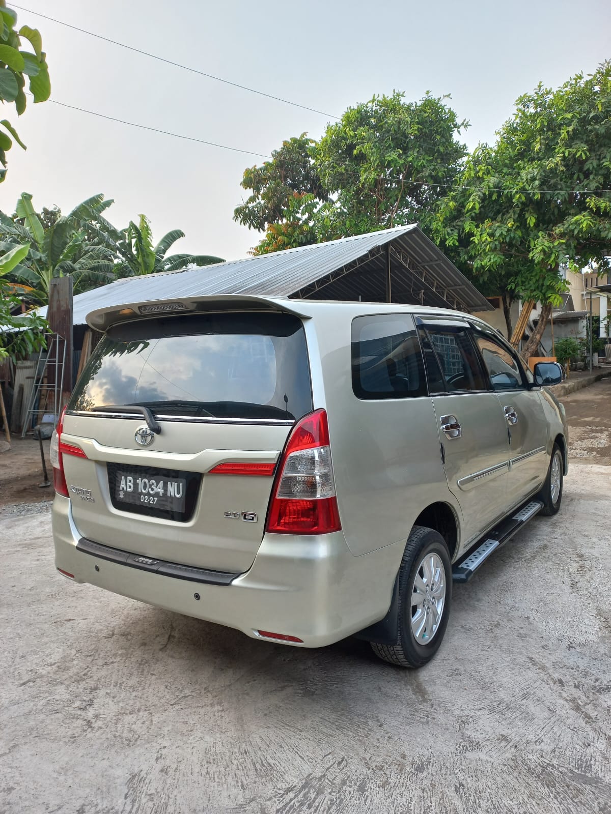2011 Toyota Kijang Innova 2011 Toyota Kijang Innova