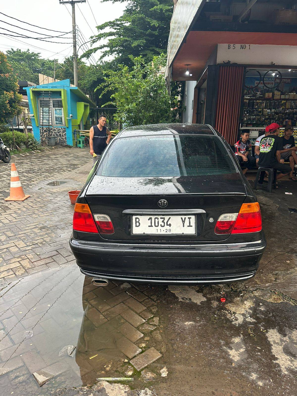 2001 BMW 3 Series Sedan 2001 BMW 3 Series Sedan