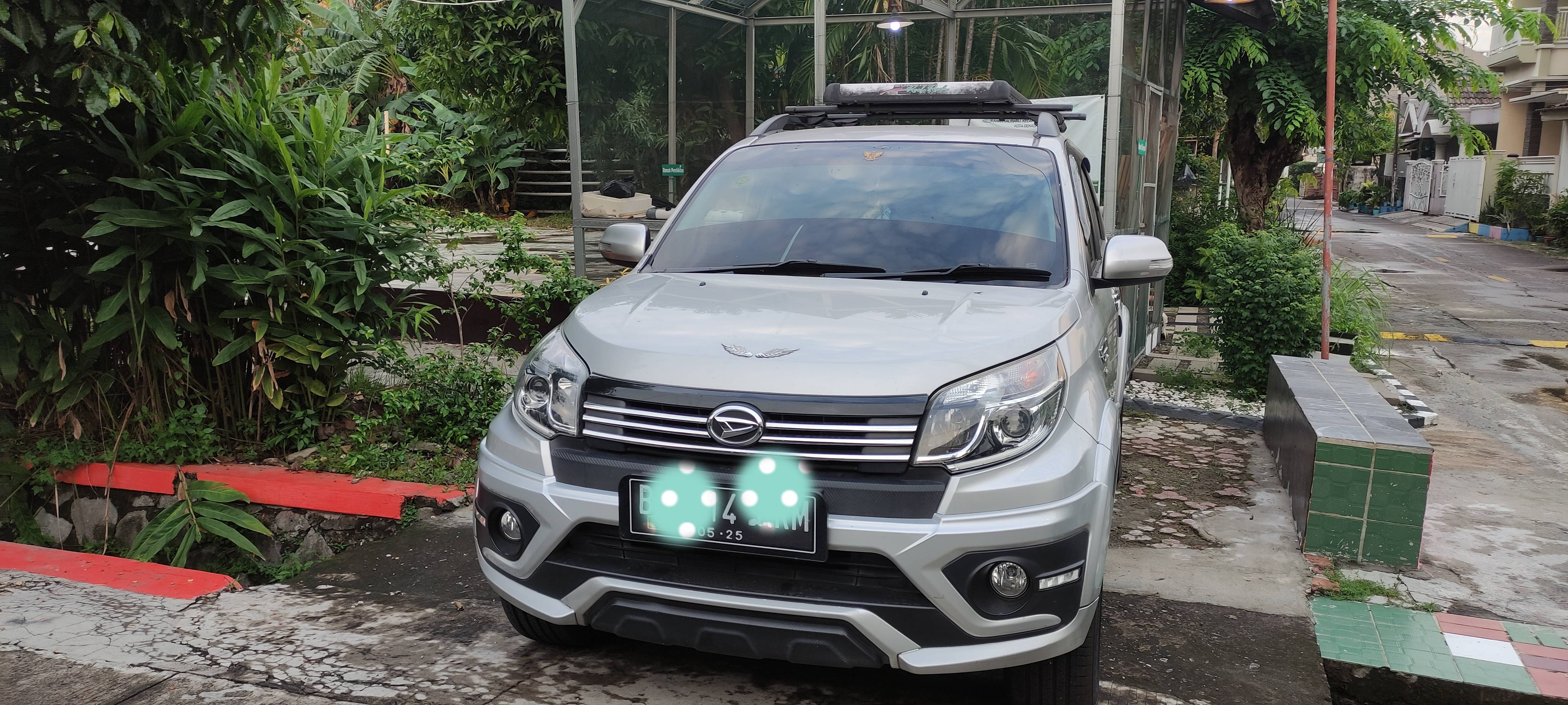 Second Hand 2015 Daihatsu Terios Second Hand 2015 Daihatsu Terios