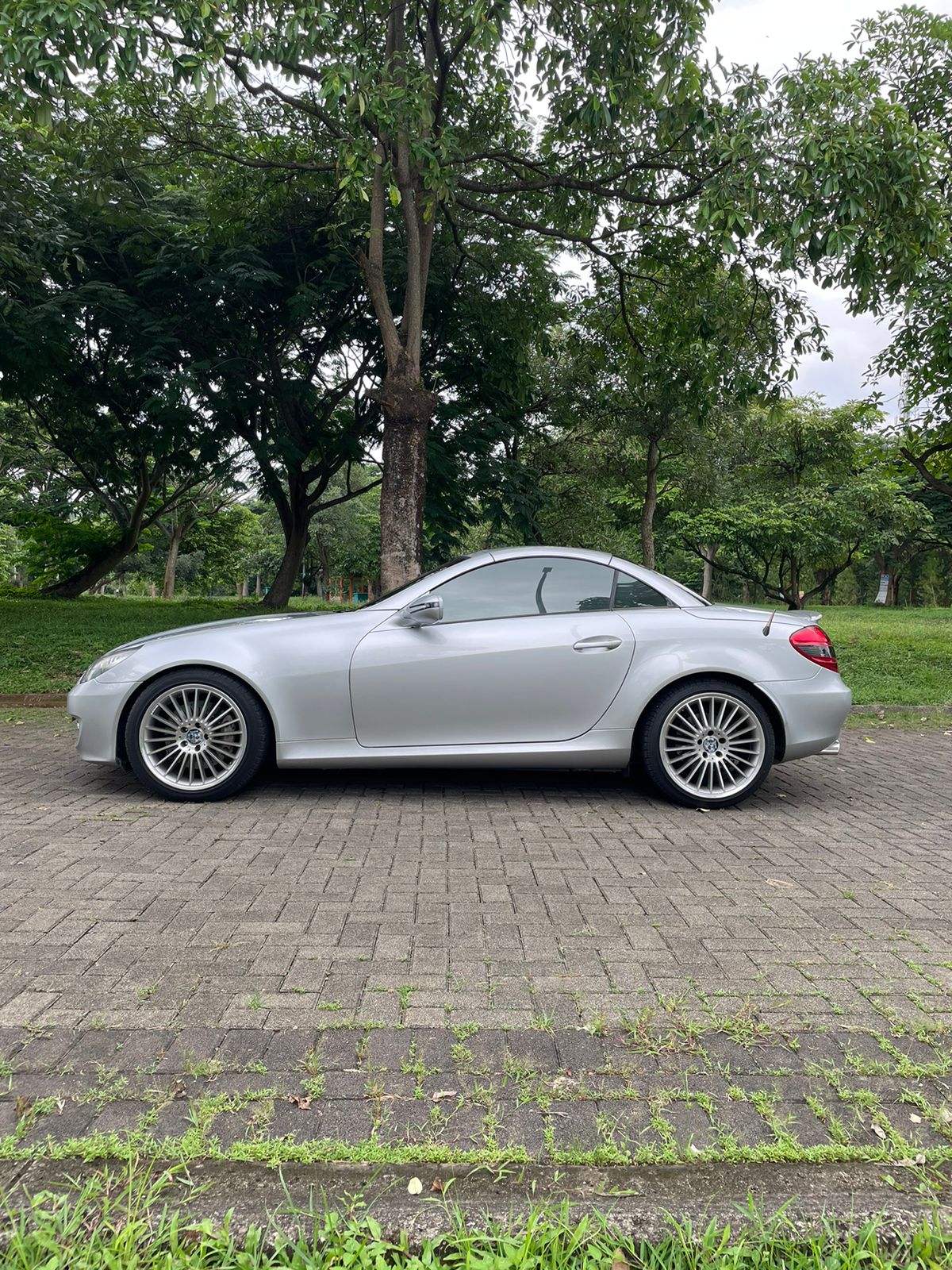 2009 Mercedes Benz SLK-Class 300 2009 Mercedes Benz SLK-Class 300