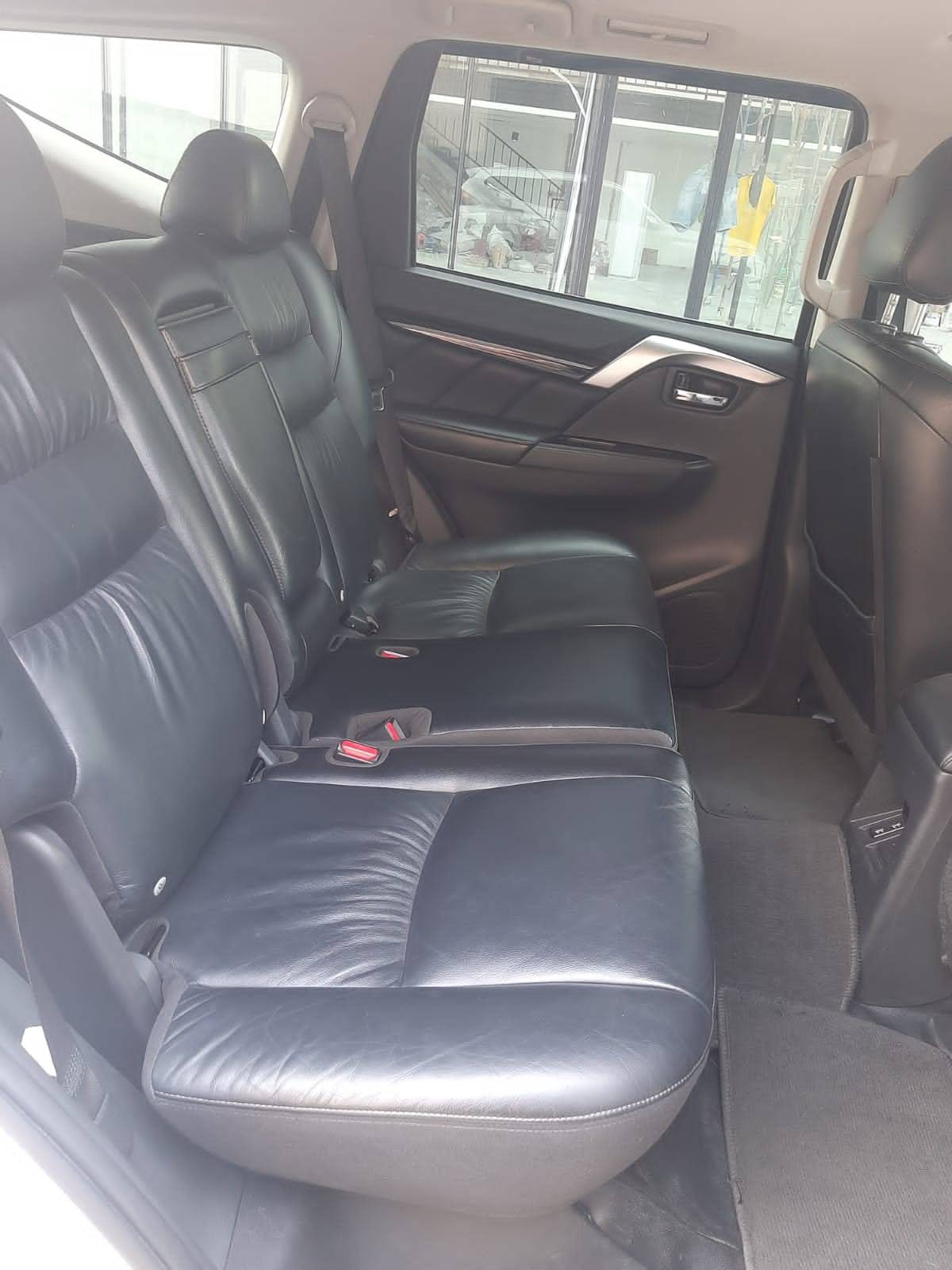 2010 Lexus LX 2010 Lexus LX