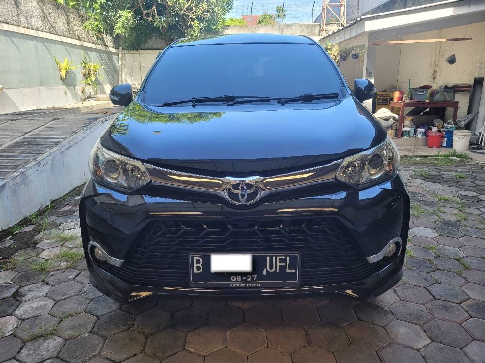 Second Hand 2017 Toyota Avanza Veloz  1.5 AT