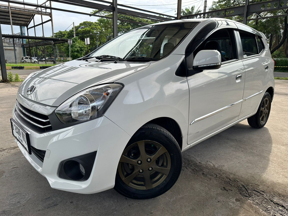 2018 Daihatsu Ayla  2018 Daihatsu Ayla
