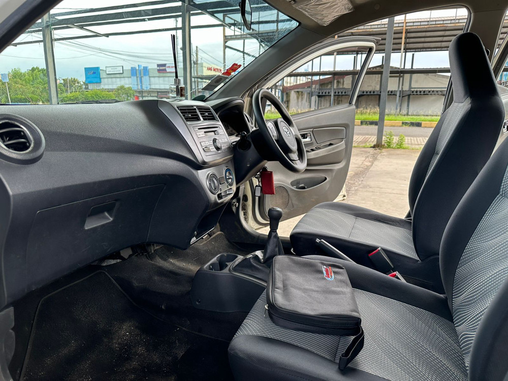 2018 Daihatsu Ayla  2018 Daihatsu Ayla