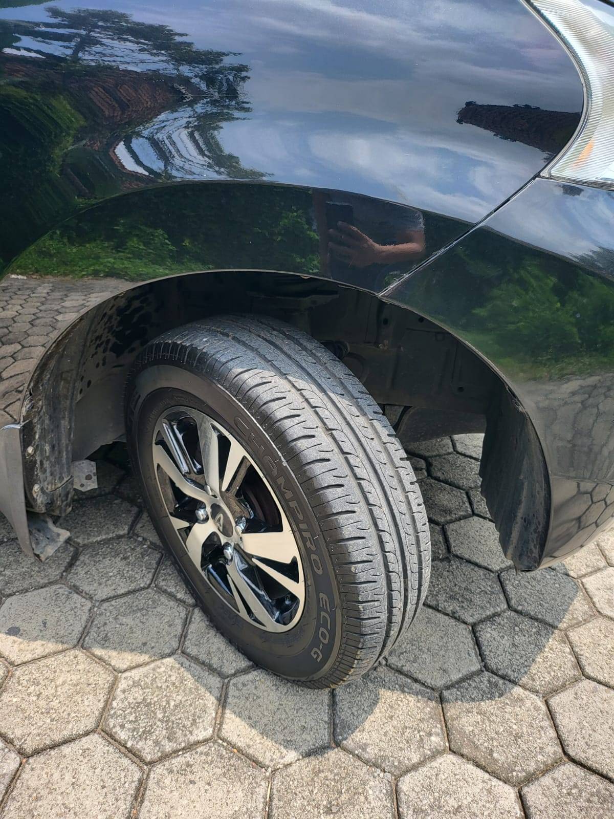 2015 Daihatsu Xenia 2015 Daihatsu Xenia