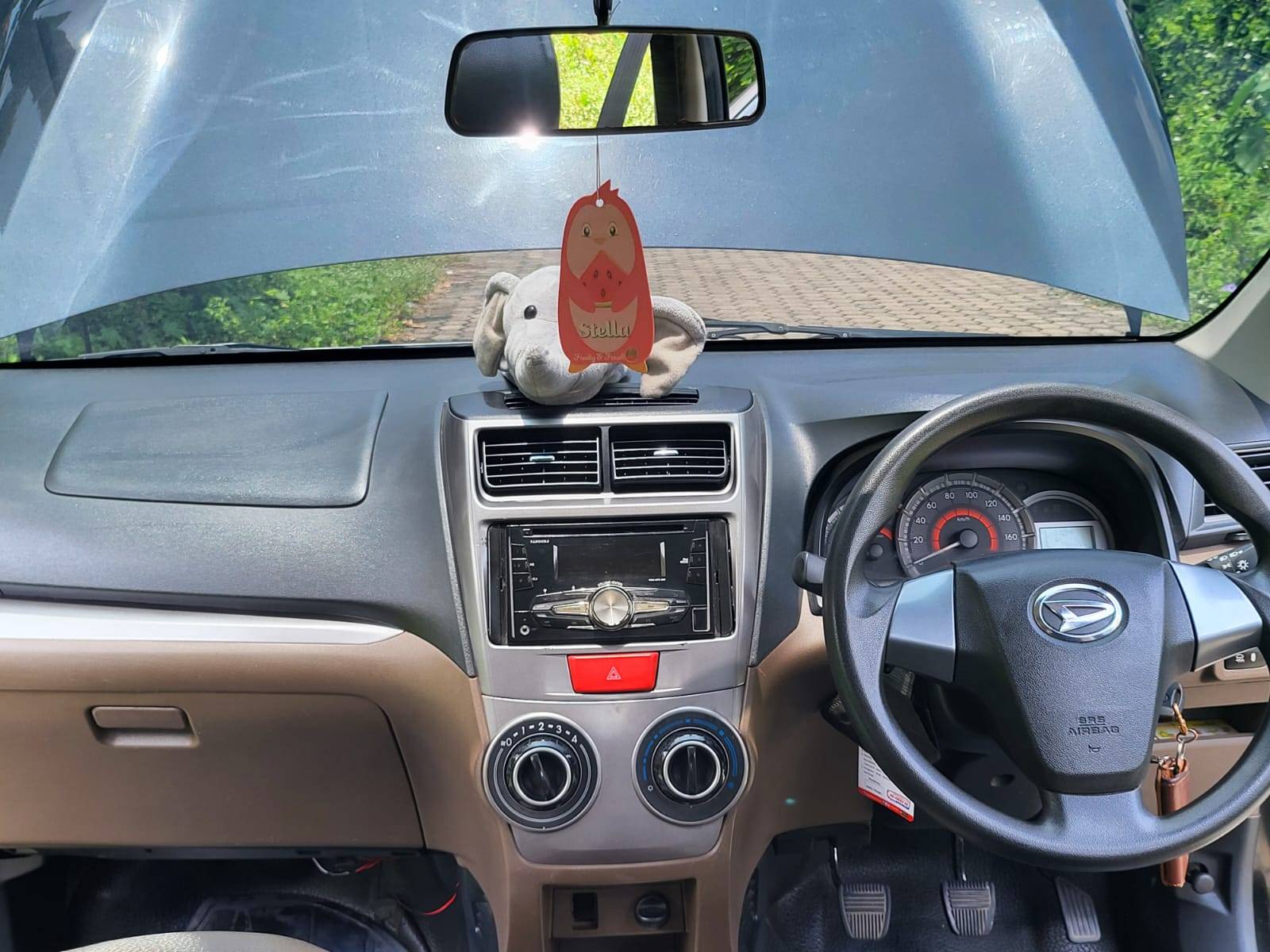 2015 Daihatsu Xenia 2015 Daihatsu Xenia