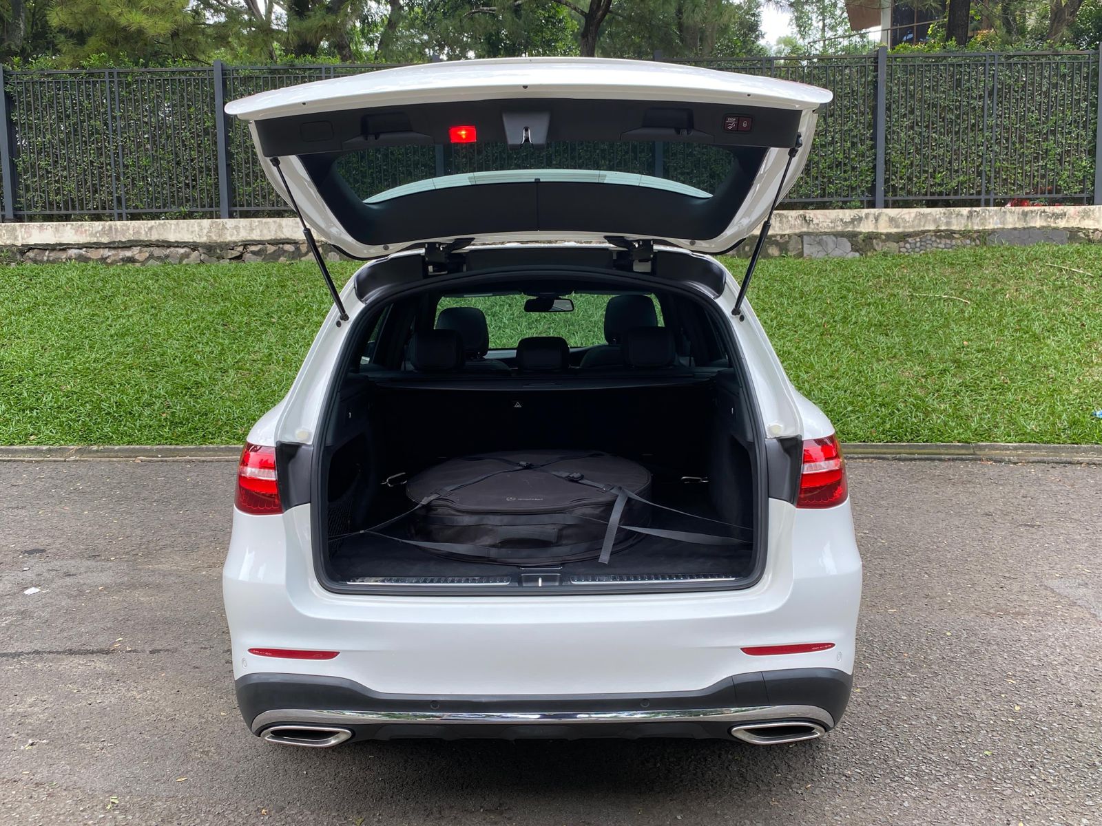 2019 Mercedes Benz GLC-Class 200 AMG Line 2019 Mercedes Benz GLC-Class 200 AMG Line