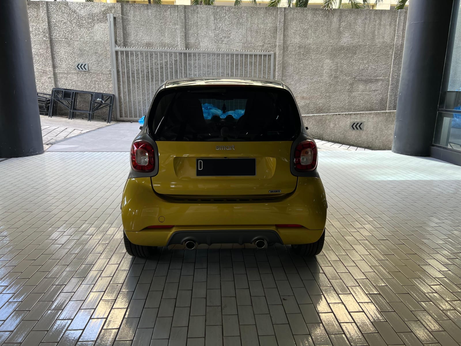 2014 Smart Fortwo BRABUS A/T 2014 Smart Fortwo BRABUS A/T