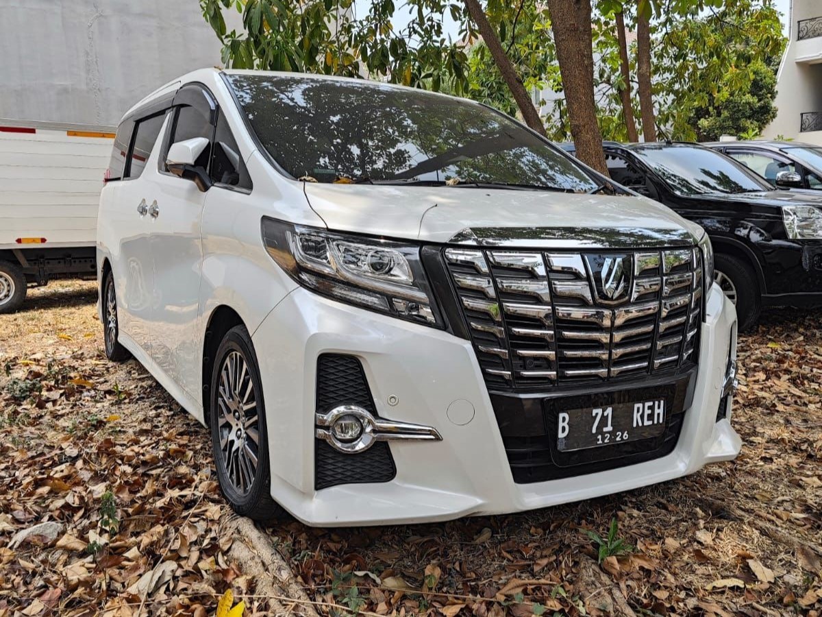 Second Hand 2016 Toyota Alphard  2.5 G Second Hand 2016 Toyota Alphard  2.5 G