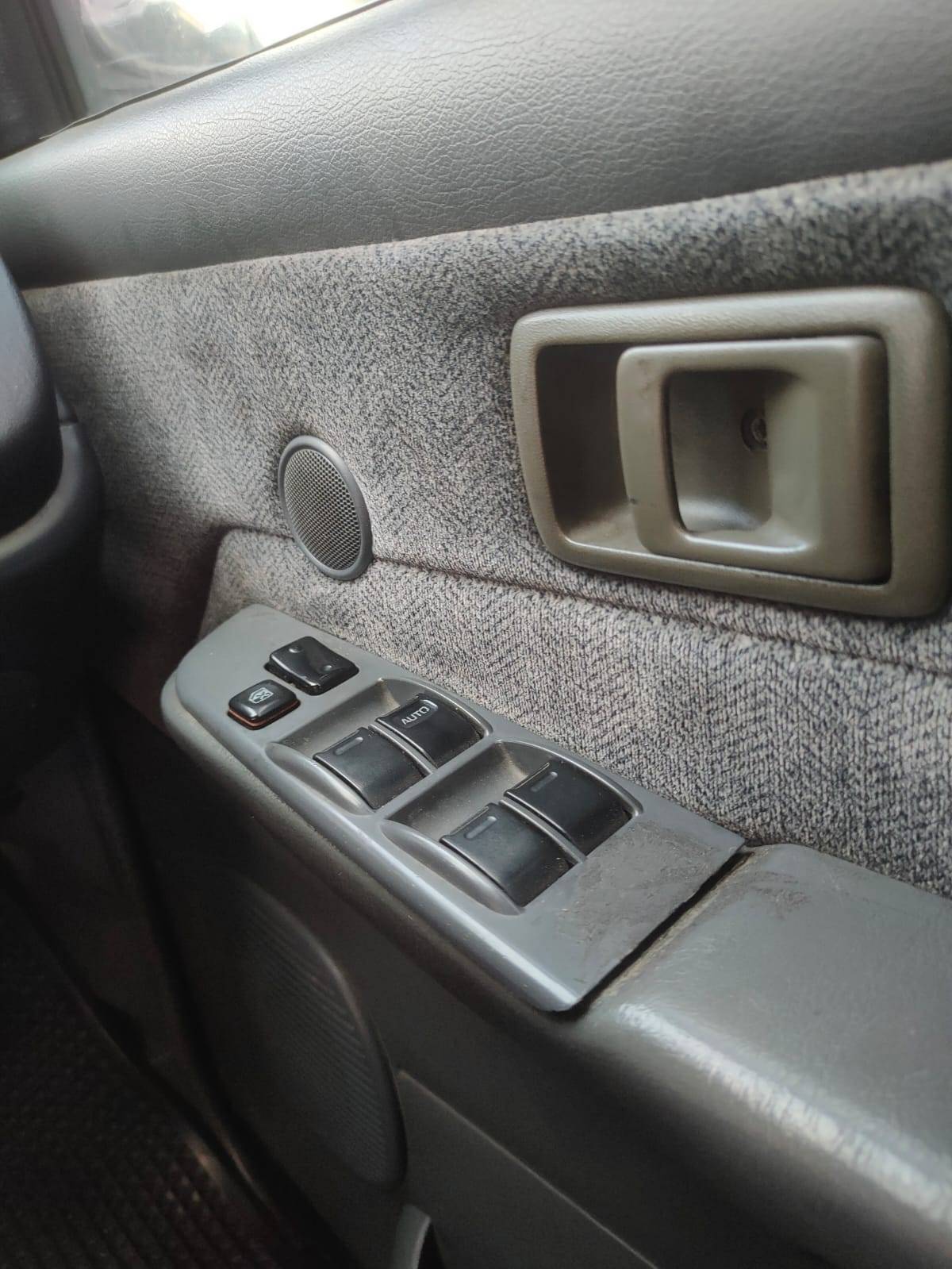 2000 Toyota Kijang 2000 Toyota Kijang