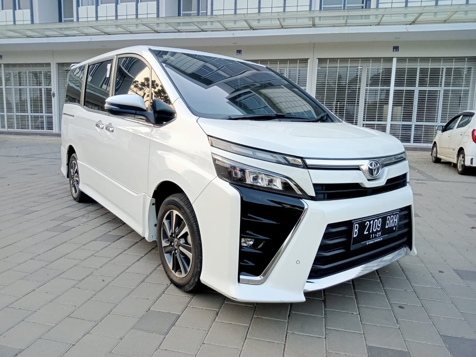 2020 Toyota Voxy 2020 Toyota Voxy