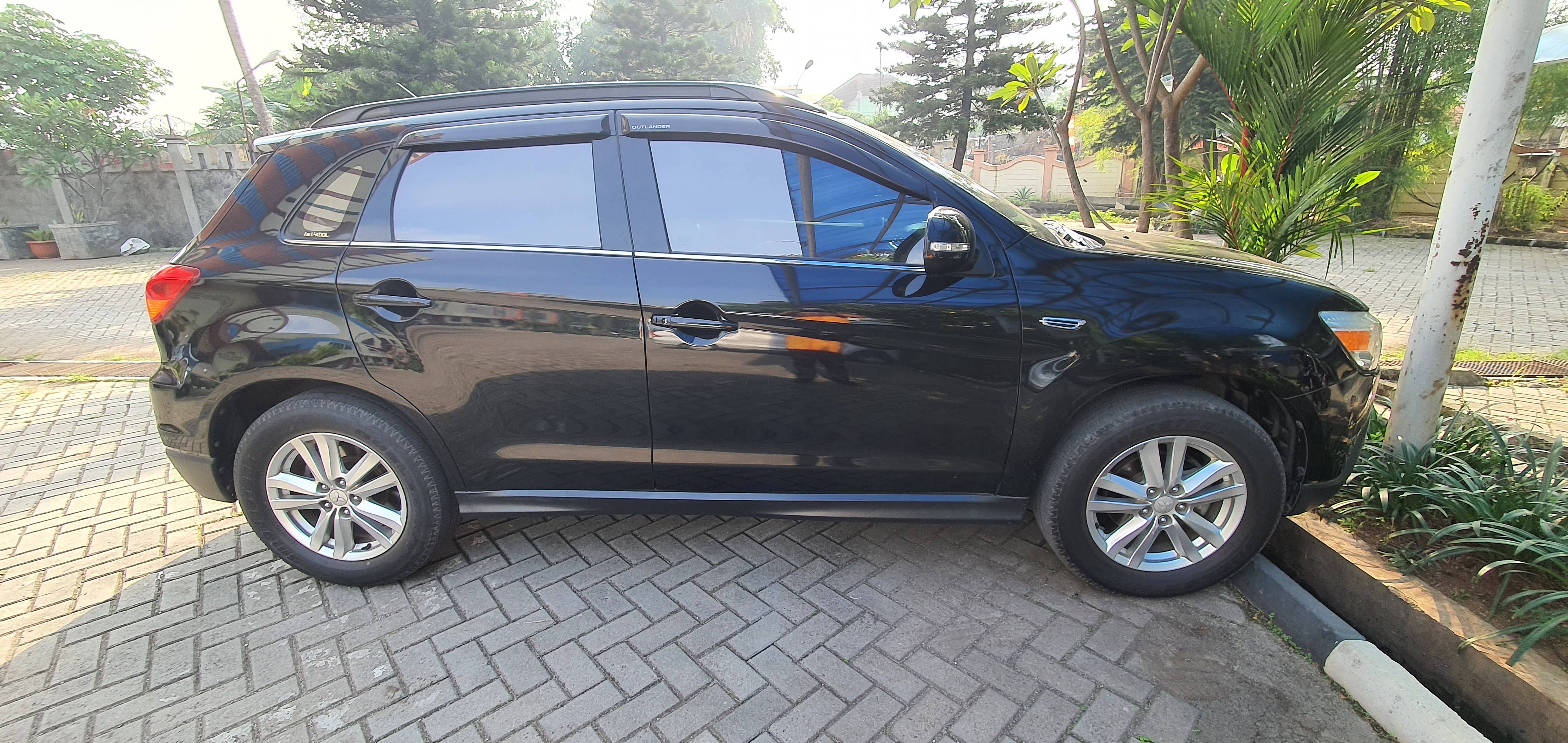 2014 Mitsubishi Outlander Sport 2014 Mitsubishi Outlander Sport