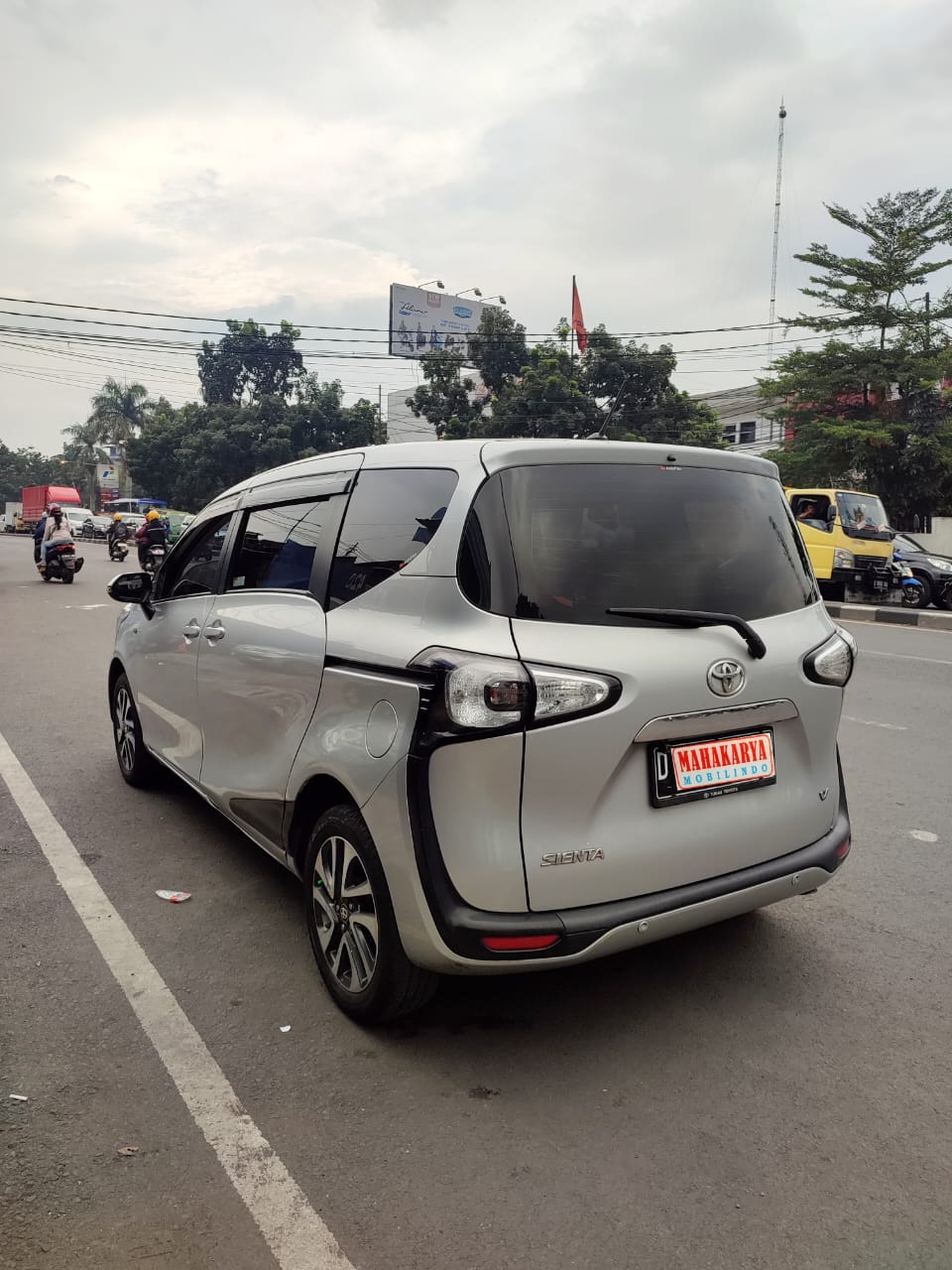 2017 Toyota Sienta 2017 Toyota Sienta