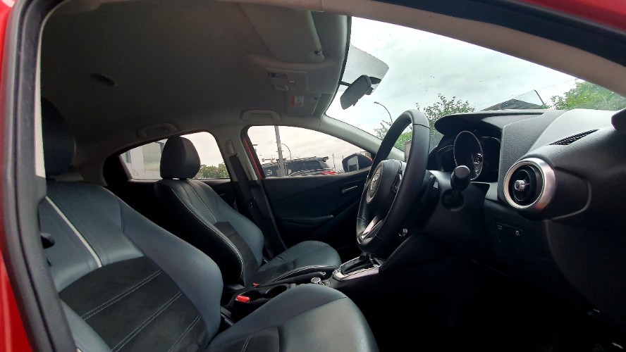 2022 Mazda 2 2022 Mazda 2