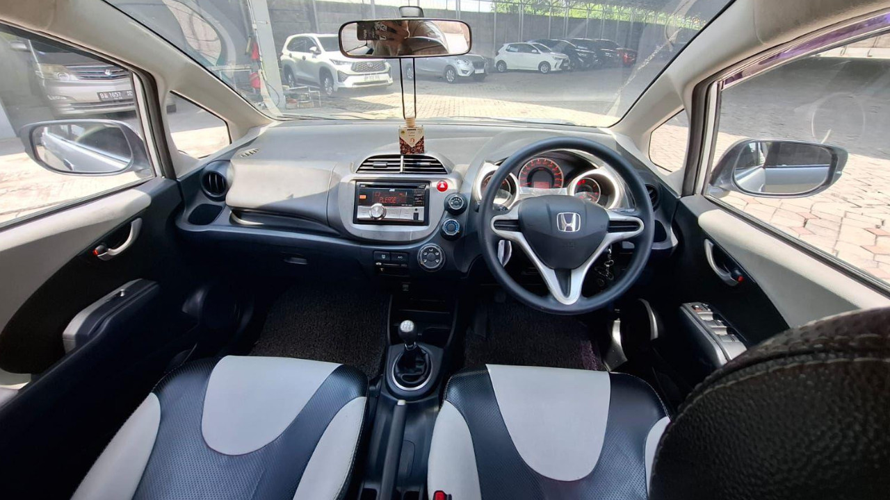 2013 Honda Jazz 2013 Honda Jazz