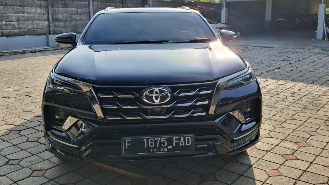 2021 Toyota Fortuner 2.7 GR Sport AT