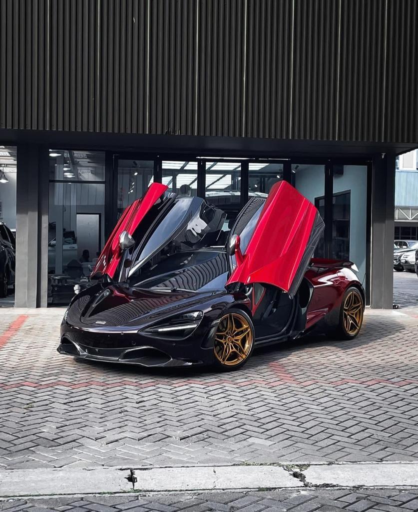 2018 Mclaren 720S 4.0L V8 2018 Mclaren 720S 4.0L V8