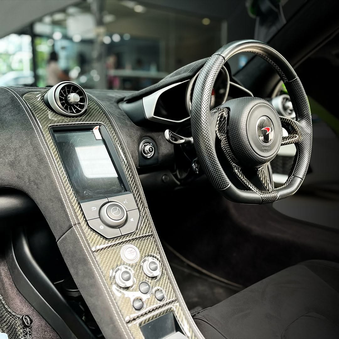 2015 Mclaren 650 S Spider 3.8 L 2015 Mclaren 650 S Spider 3.8 L