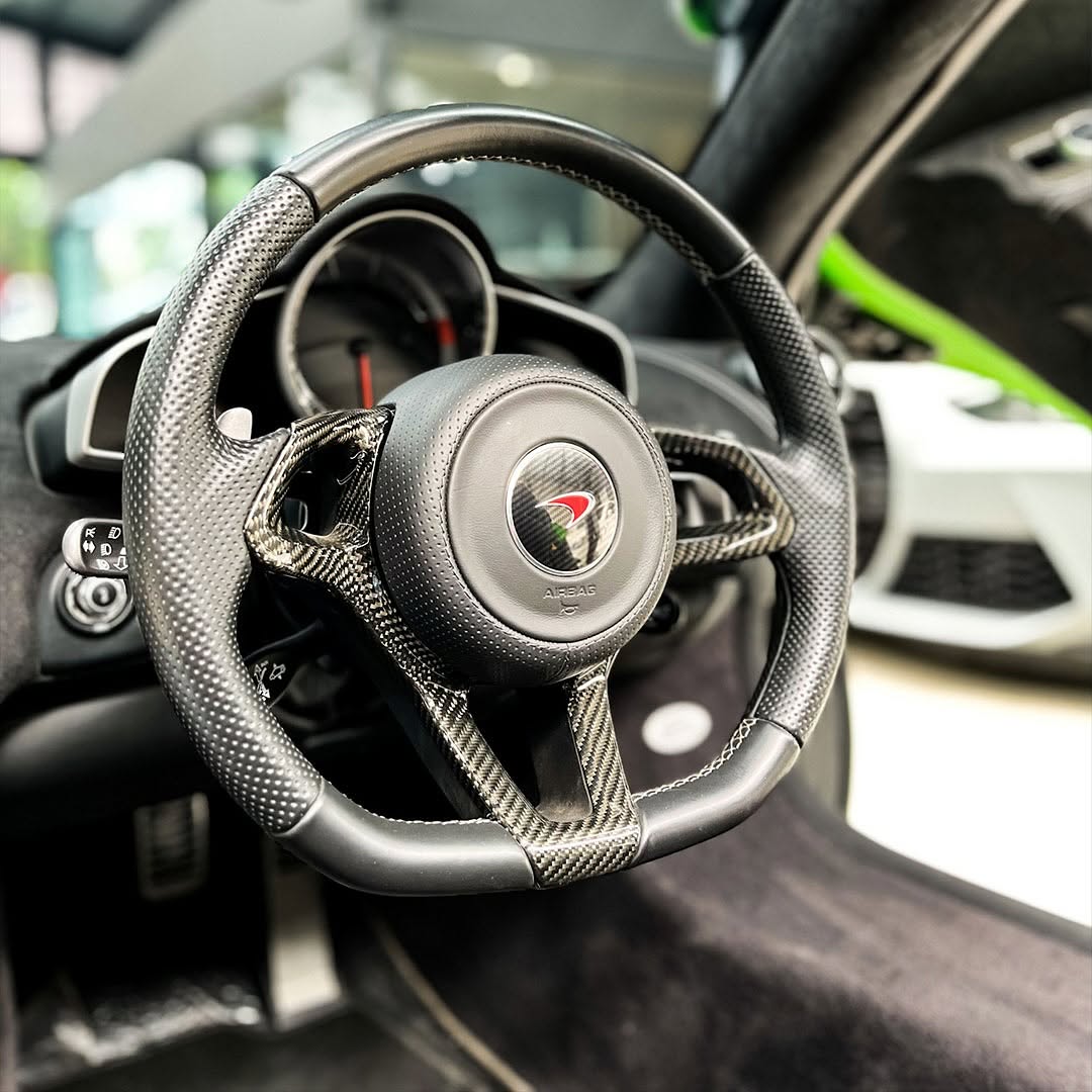 2015 Mclaren 650 S Spider 3.8 L 2015 Mclaren 650 S Spider 3.8 L