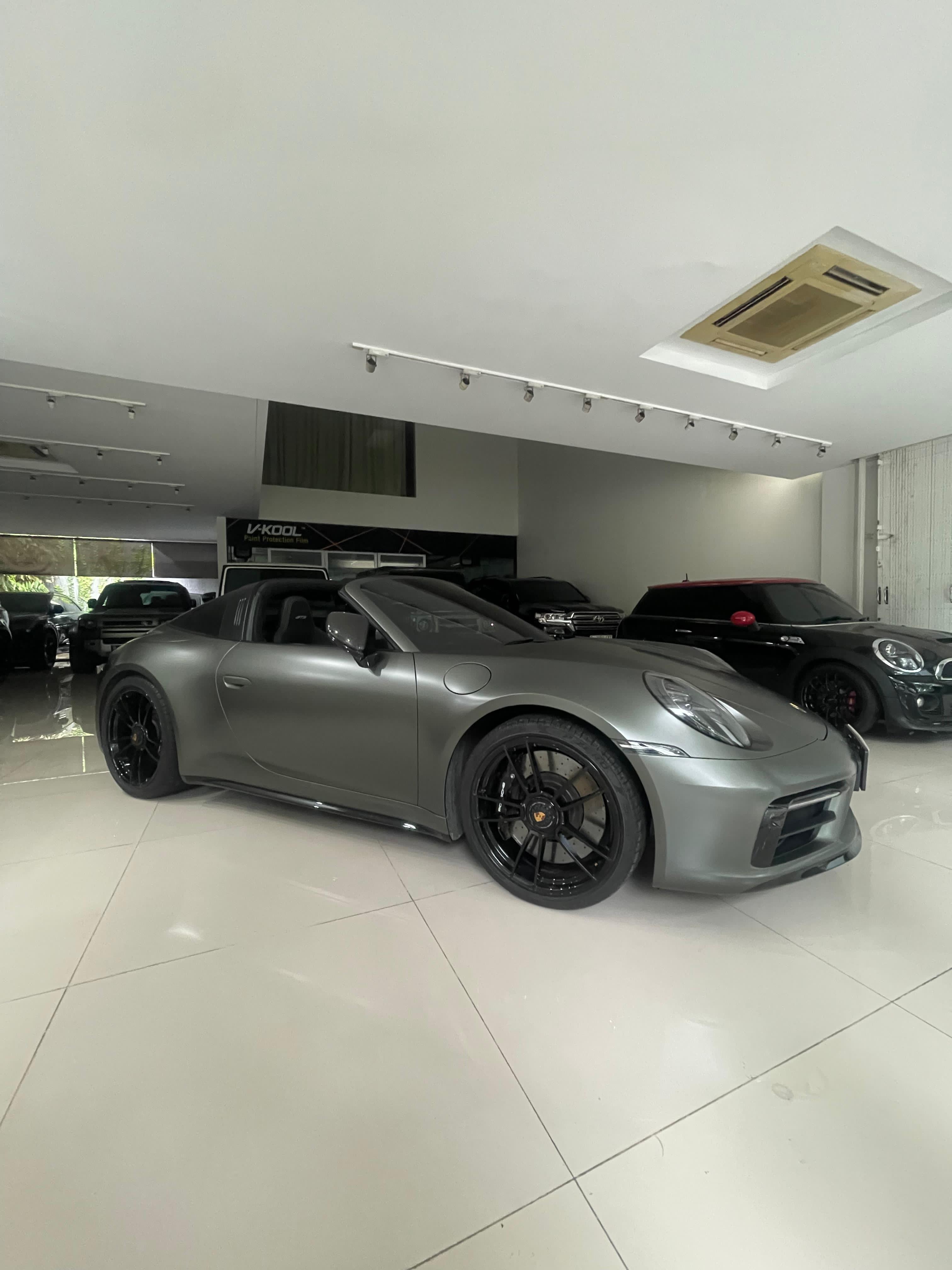 Second Hand 2023 Porsche 911 Carrera 4 GTS Cabriolet PDK Second Hand 2023 Porsche 911 Carrera 4 GTS Cabriolet PDK