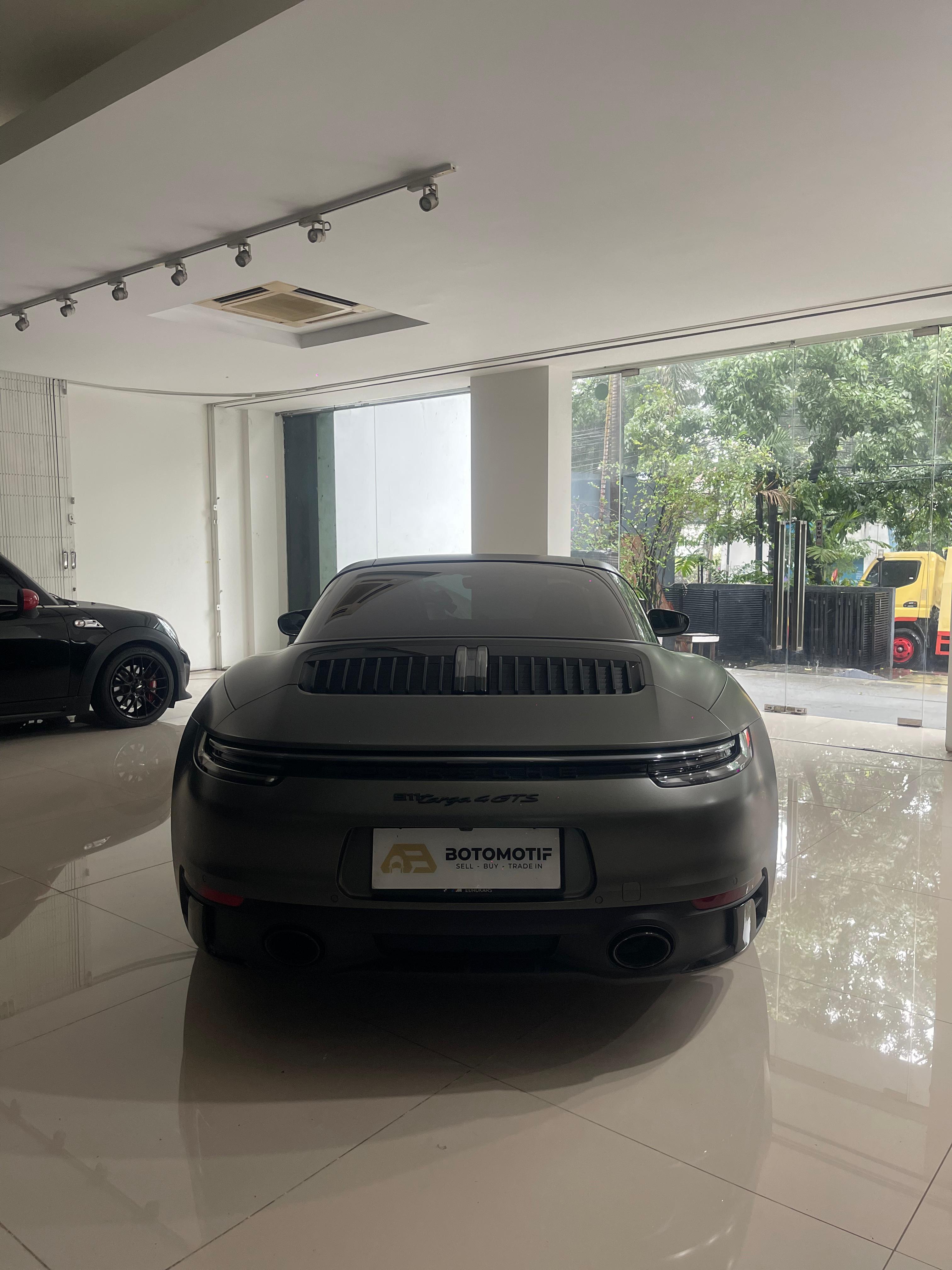 2023 Porsche 911 Carrera 4 GTS Cabriolet PDK 2023 Porsche 911 Carrera 4 GTS Cabriolet PDK