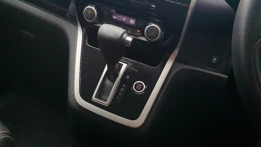 2019 Nissan Serena 2019 Nissan Serena