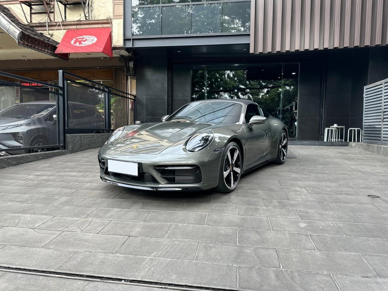 Second Hand 2022 Porsche 911 Carrera 4S Cabriolet PDK Second Hand 2022 Porsche 911 Carrera 4S Cabriolet PDK