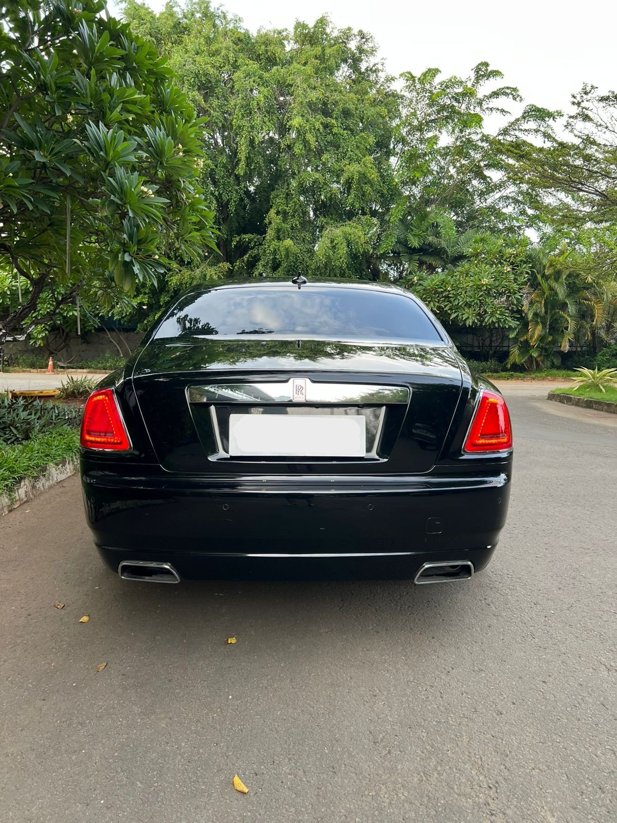 2011 Rolls Royce Ghost 6.6 L 2011 Rolls Royce Ghost 6.6 L