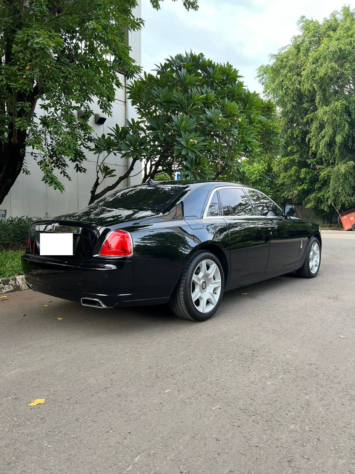 2011 Rolls Royce Ghost 6.6 L 2011 Rolls Royce Ghost 6.6 L