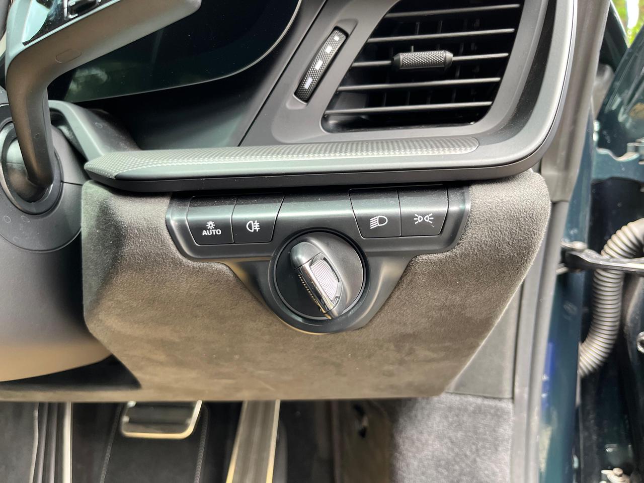 2023 Porsche 911 Carrera 4 GTS Cabriolet PDK 2023 Porsche 911 Carrera 4 GTS Cabriolet PDK