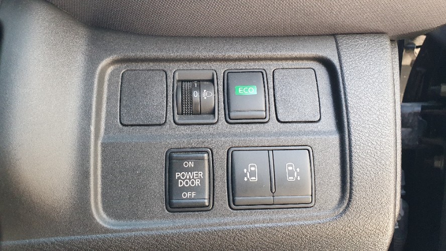 2019 Nissan Serena 2019 Nissan Serena