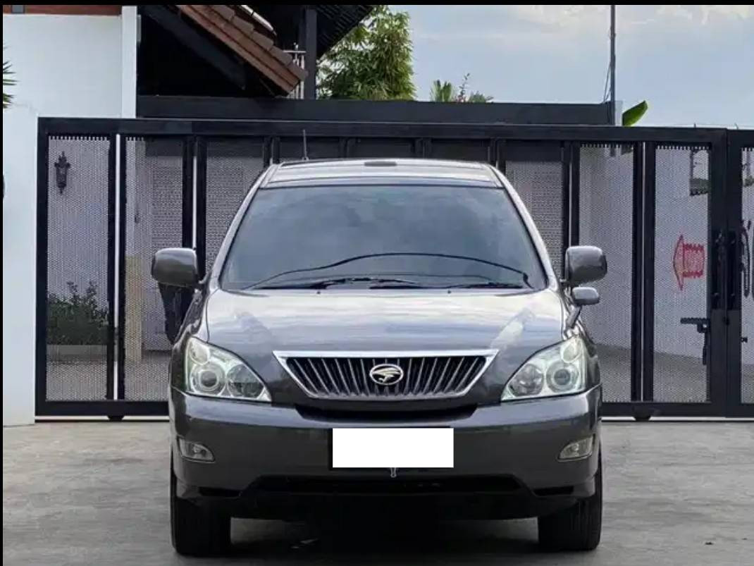 2010 Toyota Harrier 2.4L AT Bekas 2010 Toyota Harrier 2.4L AT Bekas