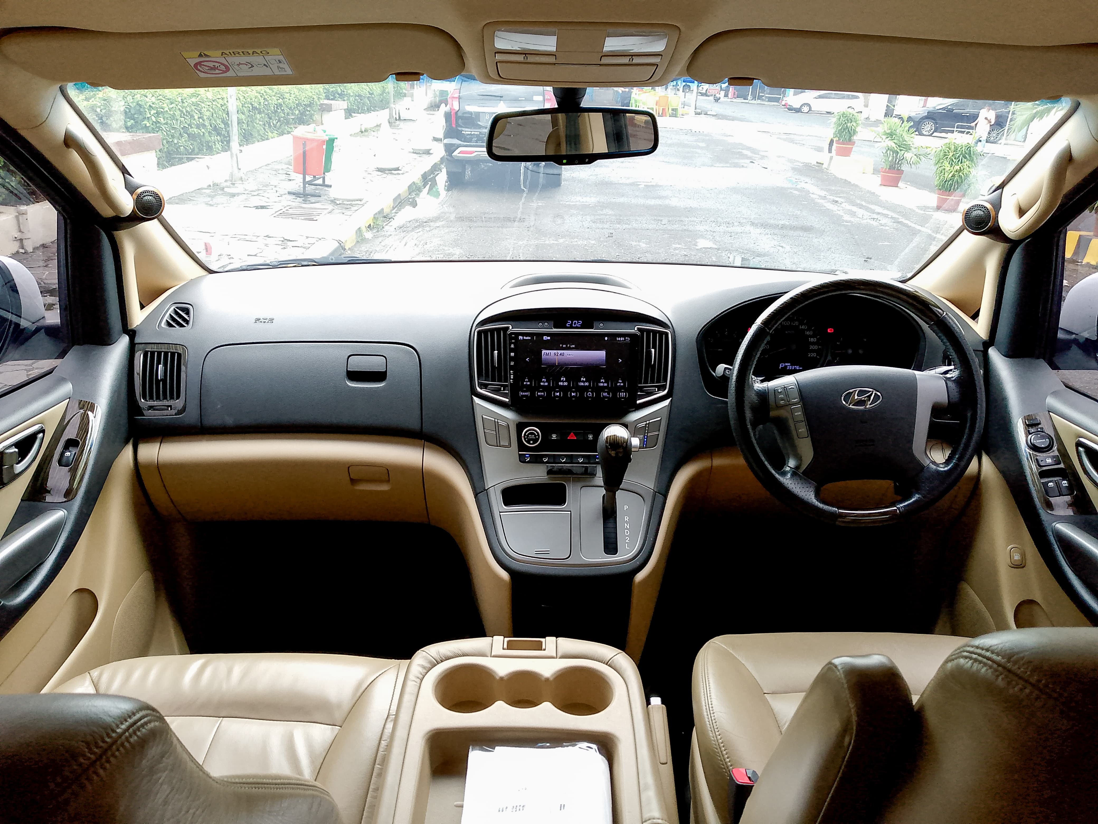 2011 Hyundai H1 2011 Hyundai H1