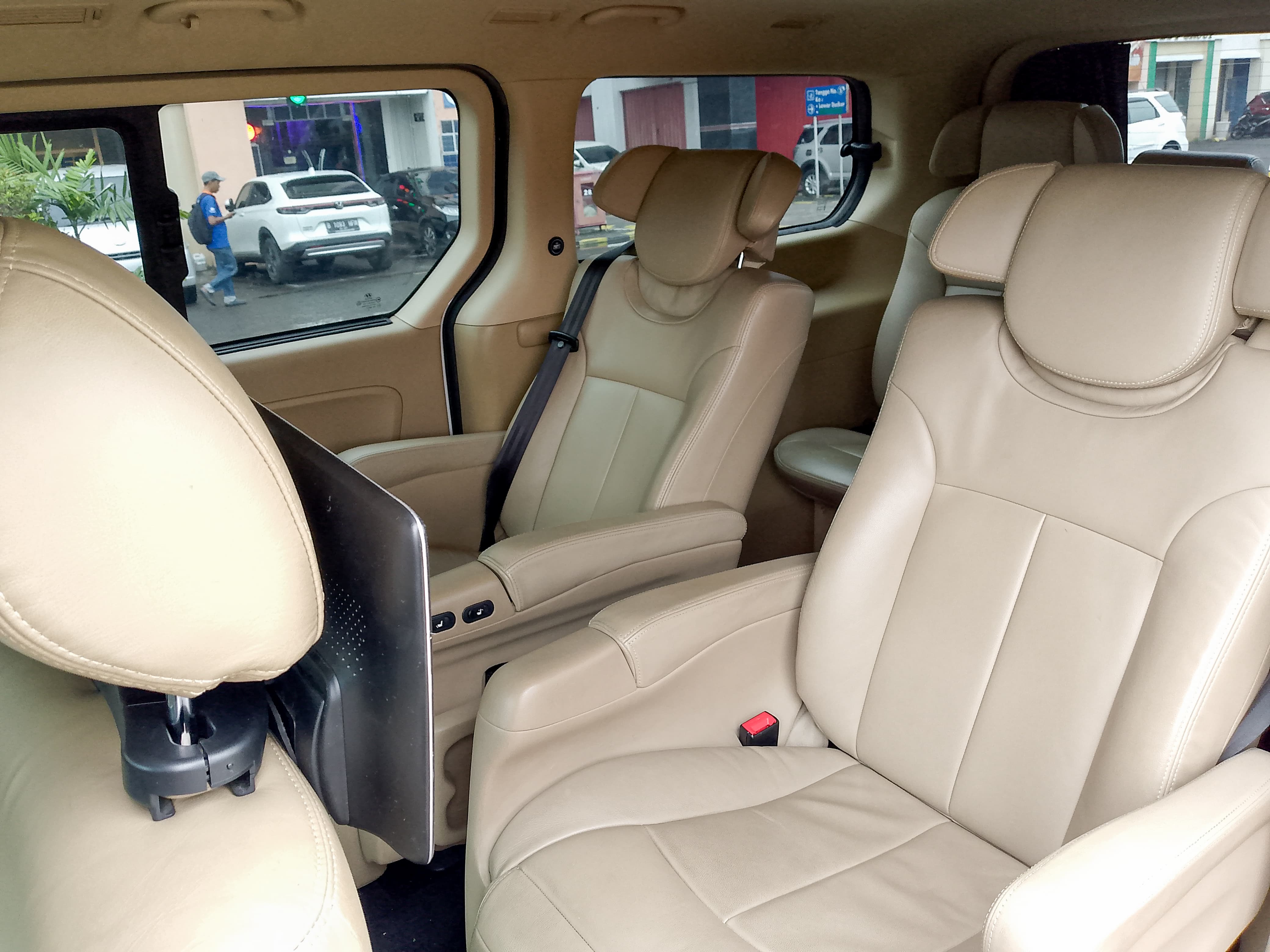 2011 Hyundai H1 2011 Hyundai H1