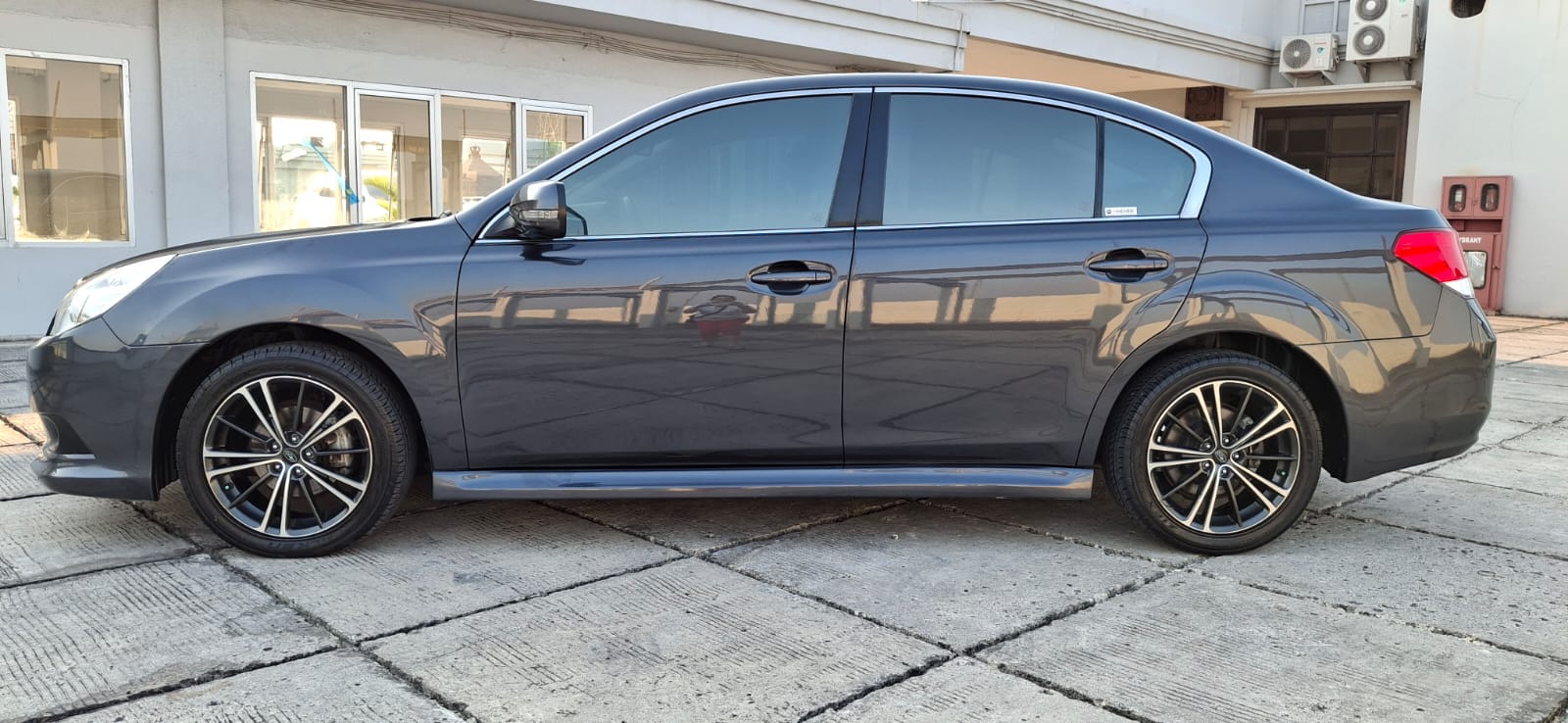2010 Subaru Legacy 2.0 AWD AT 2010 Subaru Legacy 2.0 AWD AT