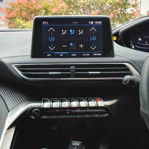 2022 Peugeot 3008 2022 Peugeot 3008