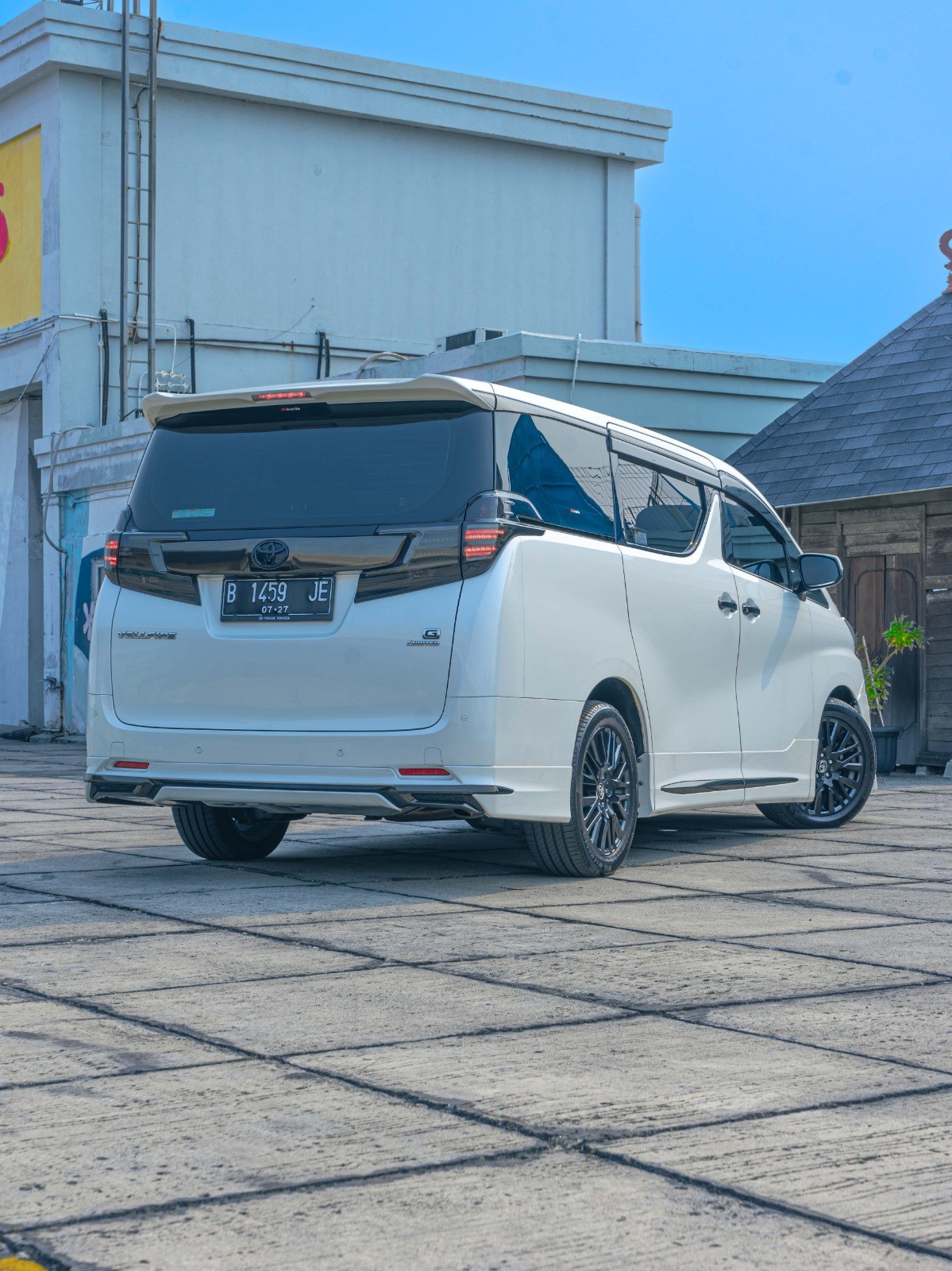 2017 Toyota Vellfire 2017 Toyota Vellfire
