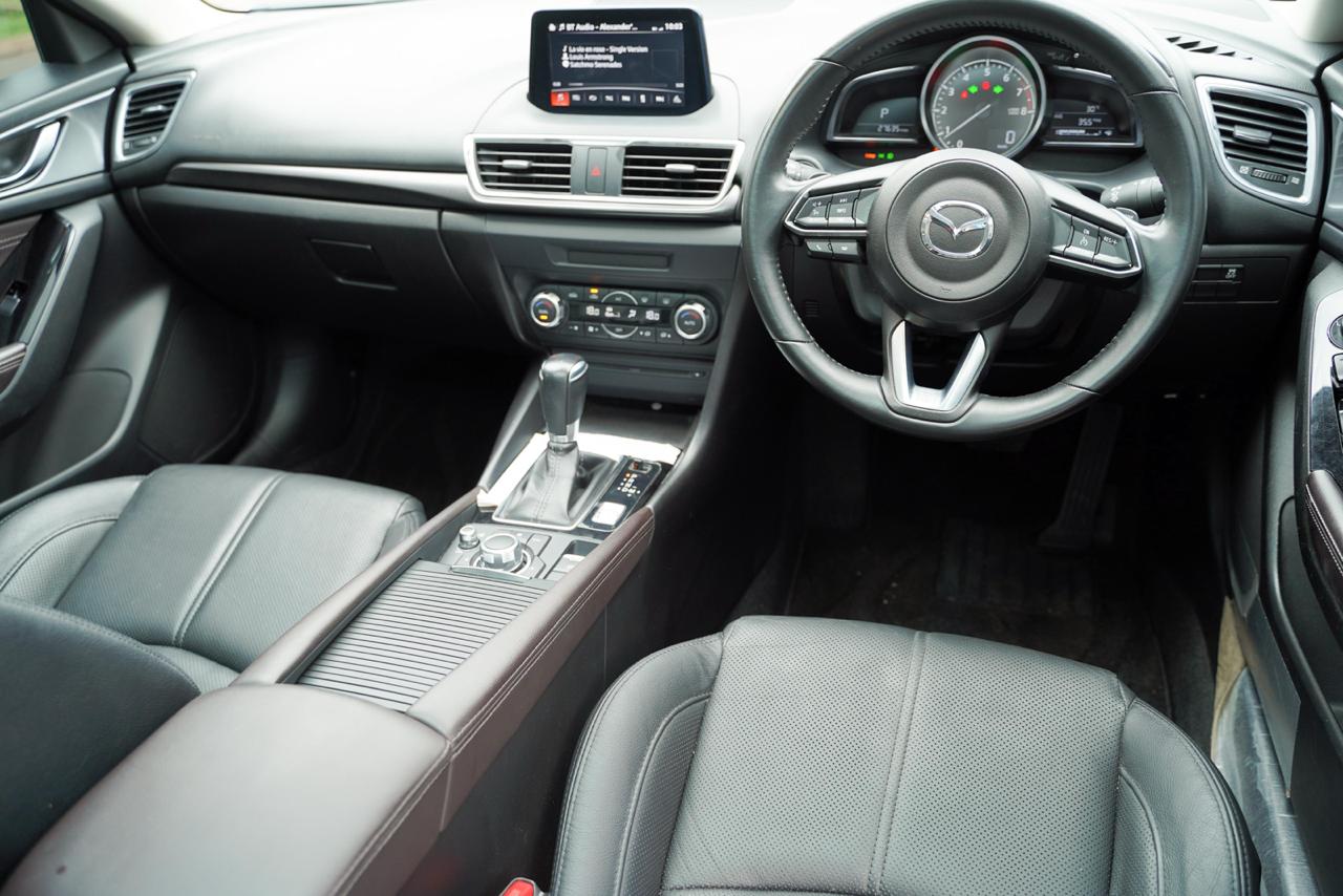 2018 Mazda 3 Hatchback Skyactive-G 2.0 2018 Mazda 3 Hatchback Skyactive-G 2.0