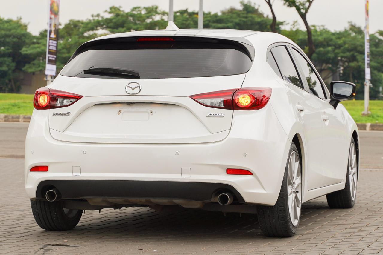 2018 Mazda 3 Hatchback Skyactive-G 2.0 2018 Mazda 3 Hatchback Skyactive-G 2.0